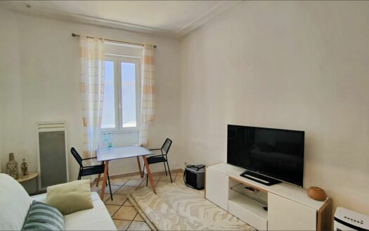 Appartement P2 à NIMES